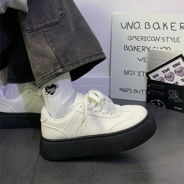 Thick bottom leather white shoes women's 2024 spring and summer new popular retro Hong Kong style versatile skate shoes women's casual women's shoes - Image 3