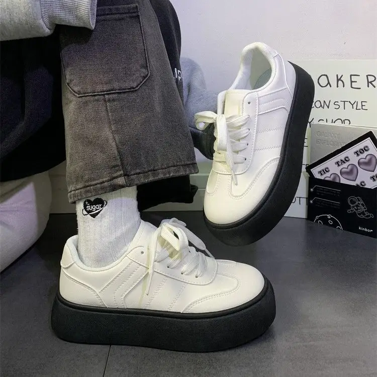 Thick bottom leather white shoes women's 2024 spring and summer new popular retro Hong Kong style versatile skate shoes women's casual women's shoes - Image 4
