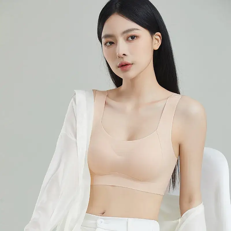 Wireless Seamless Bra with Wide Straps for Women - Image 6