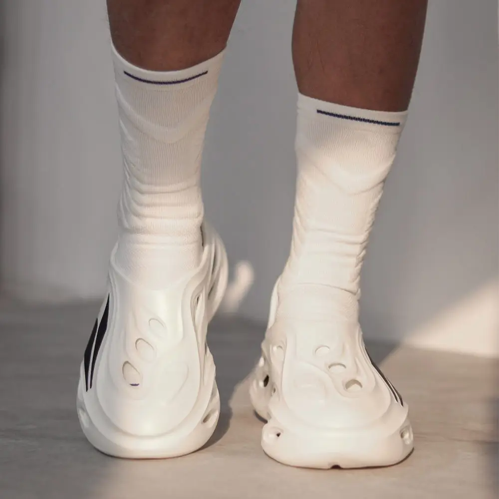 Men's White Towumcup W13 Socks in Shell Underwear - Image 9