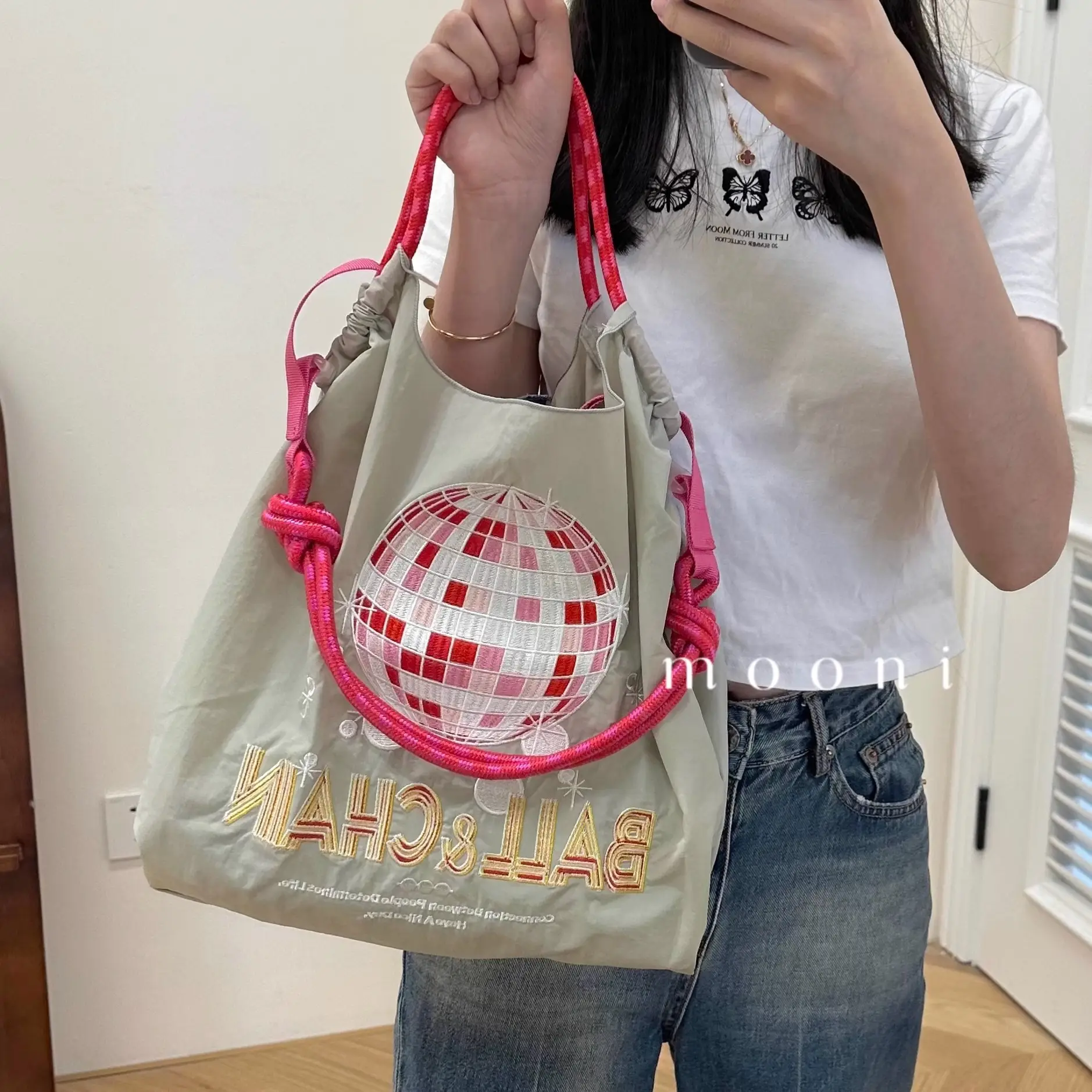 Green Embroidered Shoulder Bag for Women — feature 7