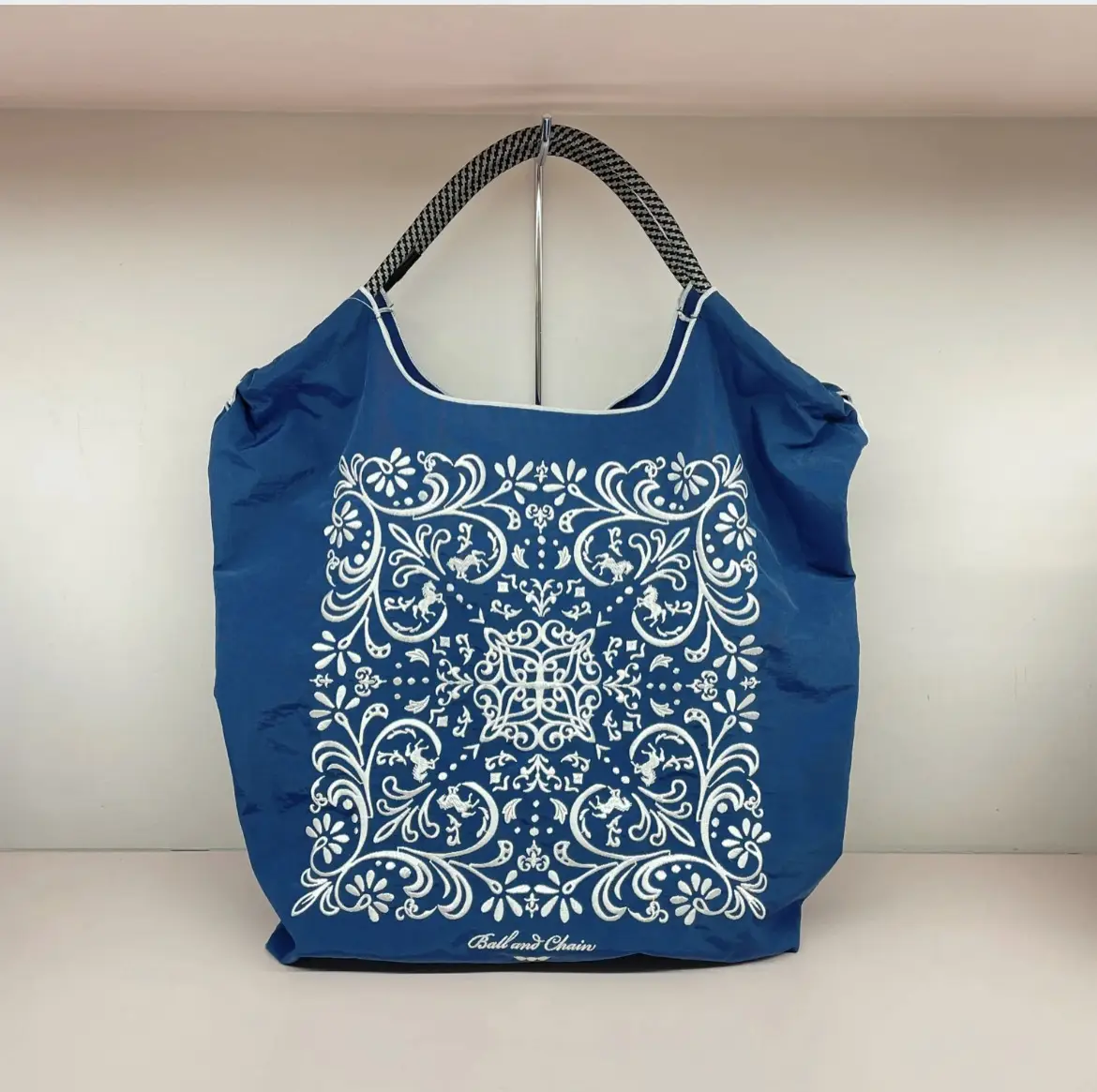 Blue [Flower Vine]]