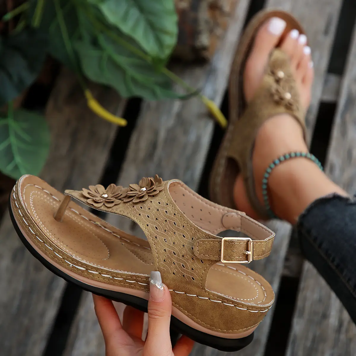 Black Cross-Border Flower Slip-On Sandals Large — feature 12