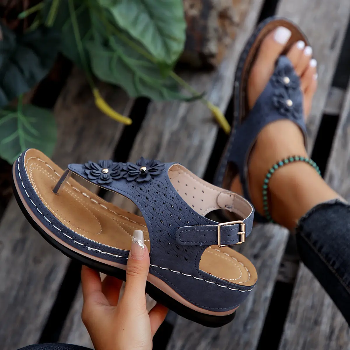 Black Cross-Border Flower Slip-On Sandals Large — feature 25