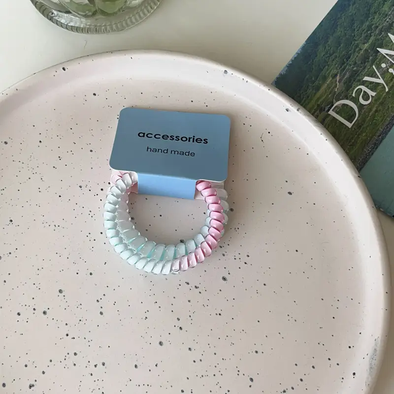 Spring Hair Band with Gradient Rope Design - Image 3