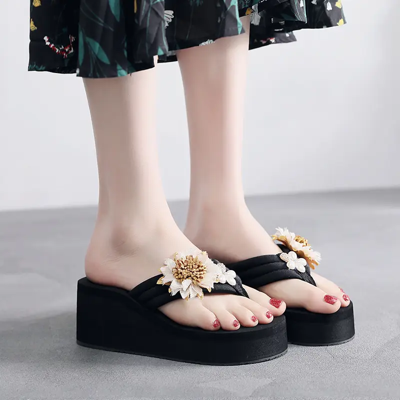 Summer New Internet Celebrant Flower Women's Flip-Flops Fashionable Thick-soled Beach Sandals and Slippers for Outer Wear Non-slip Vacation Slippers — feature 8