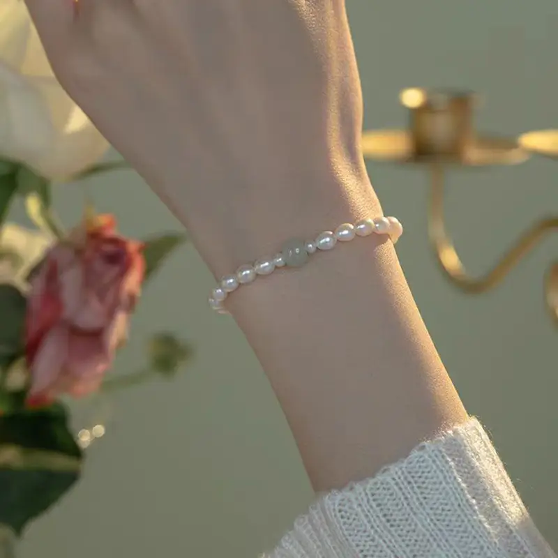 Freshwater Pearl Bracelet for Women's Elegant Summer Wear