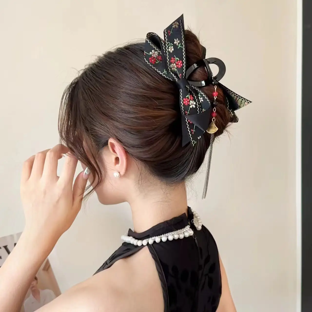 Vintage Paris Cashew Flower Bow Hairpin Clip