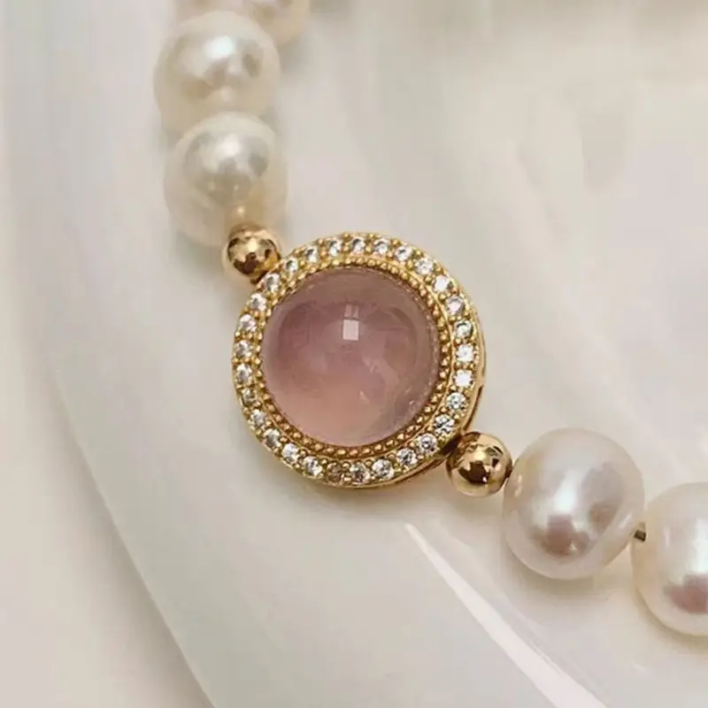 18k Gold Pearl Bracelet for Women - Image 4