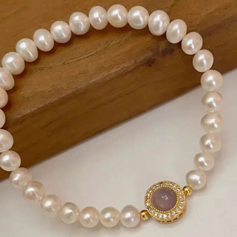 18k Gold Pearl Bracelet for Women - Image 5