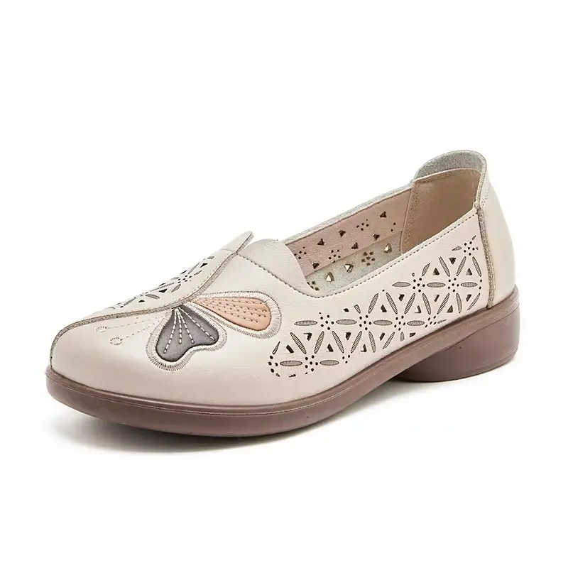 Popular Mom Shoes, Summer Style Flats, Middle-Aged and Elderly Women's Flat Non-Slip Shoes, Summer Genuine Leather Sandals, Hole-Style Sandals - Image 2