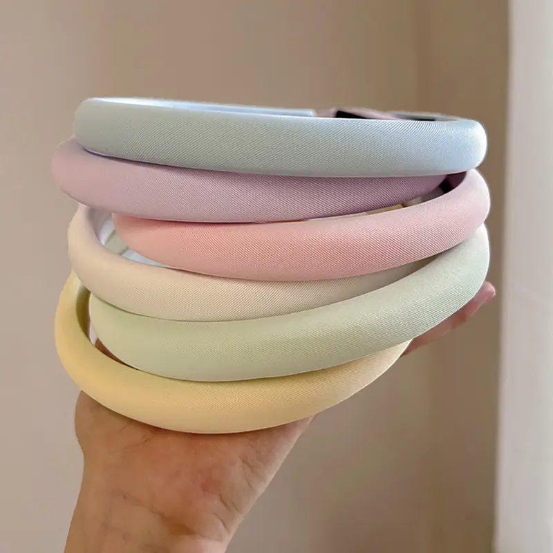 Women's White Macaron Hair Hoop Pressure Stamp 2024 — feature 5