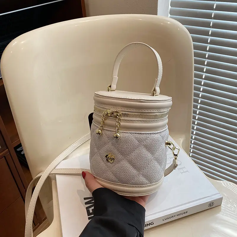2024 Rhombic Crossbody Bag Women's Rhombic Gold Zip - Image 4