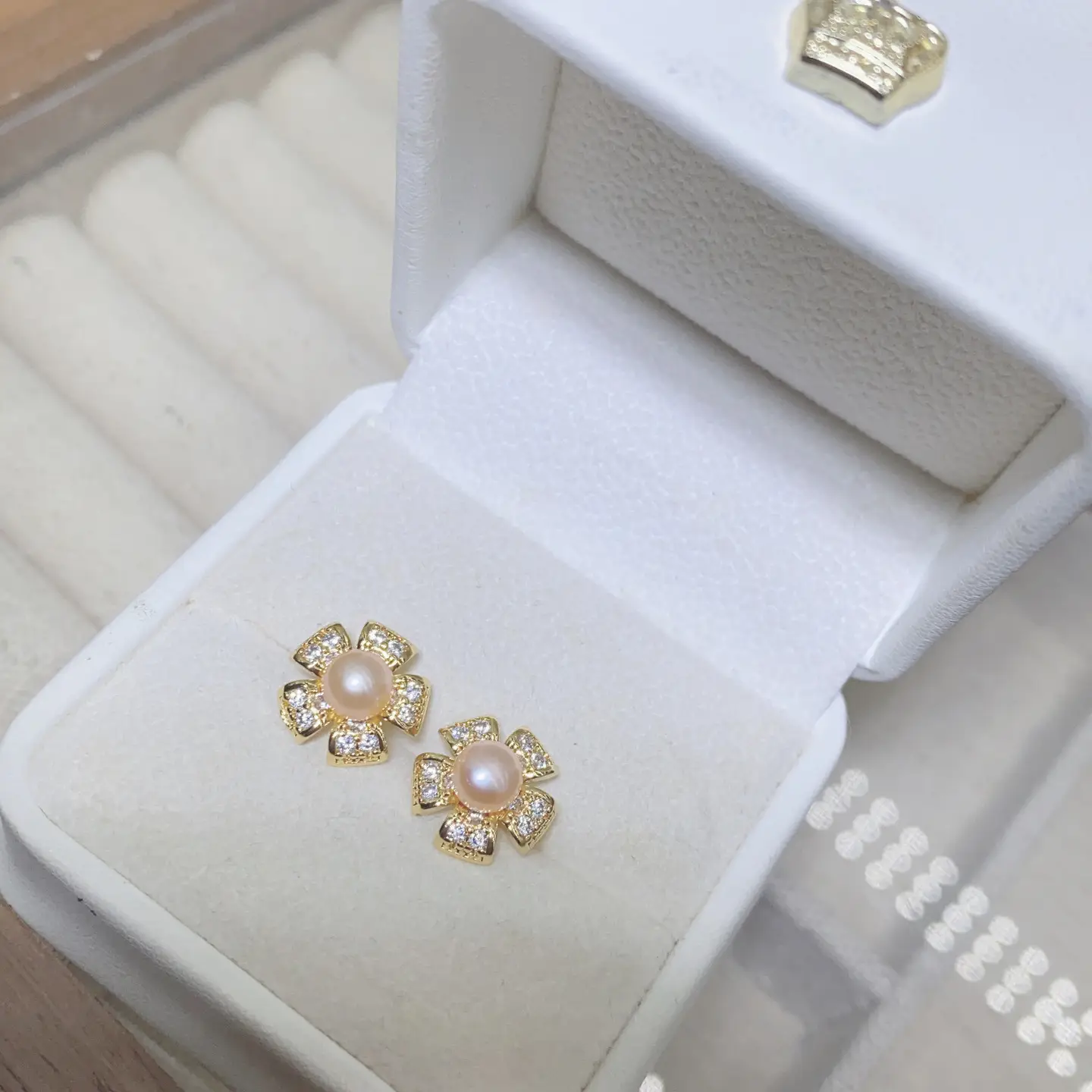 Pearl Five Petal Flower Earrings for Women — feature 6
