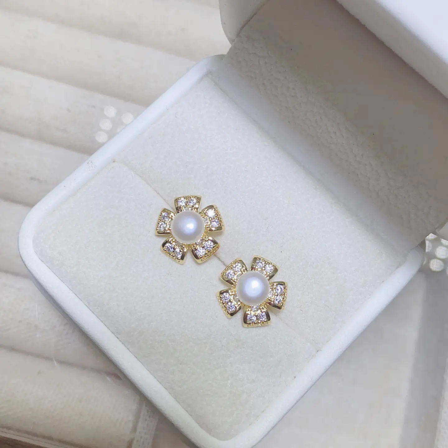 Pearl Five Petal Flower Earrings for Women — feature 8