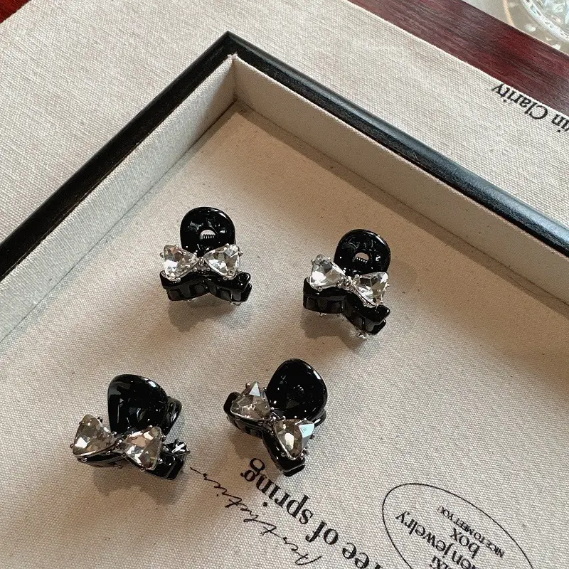 Sweet Rhinestone Princess Clip Bangs for Women