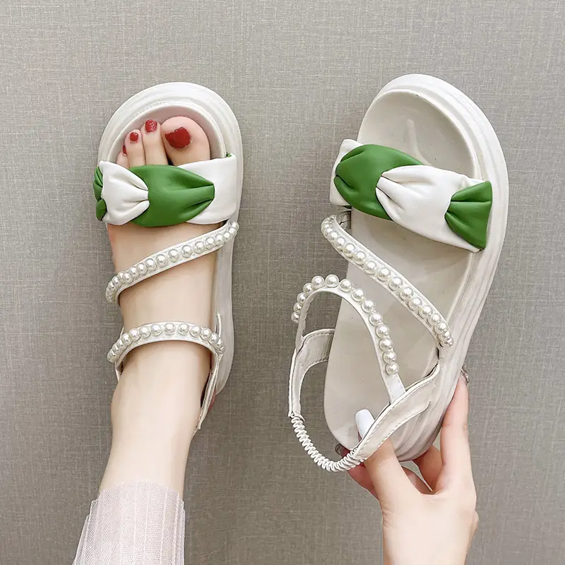 2024 summer new thick-soled Korean version of muffin pearl Roman shoes fashion color matching pearl women's sandals wholesale - Image 6