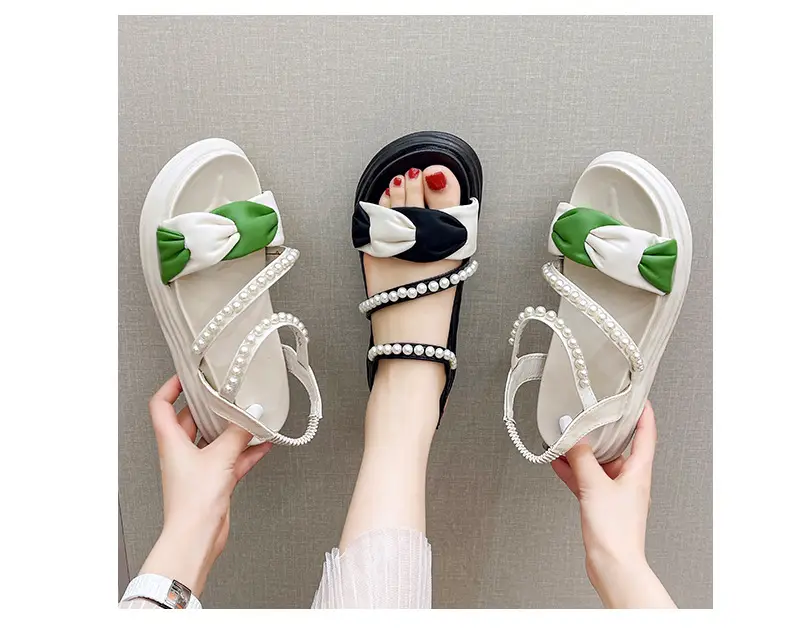 2024 summer new thick-soled Korean version of muffin pearl Roman shoes fashion color matching pearl women's sandals wholesale — feature 1
