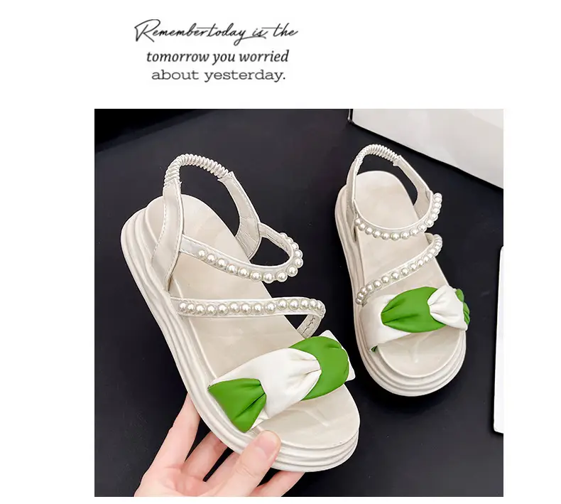 2024 summer new thick-soled Korean version of muffin pearl Roman shoes fashion color matching pearl women's sandals wholesale — feature 10