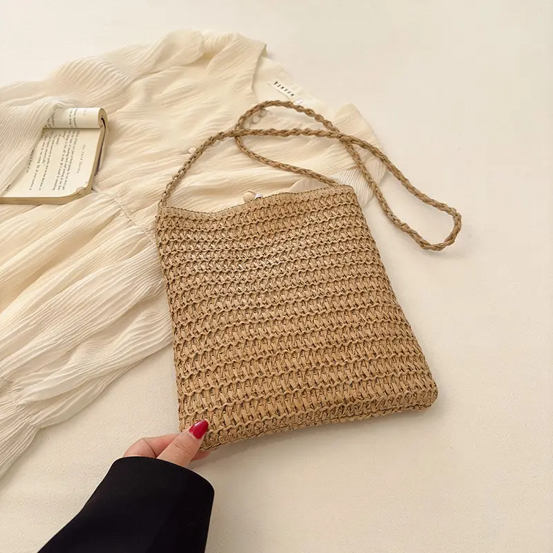 Women Woven Straw Shoulder Bag Large Capacity Beige