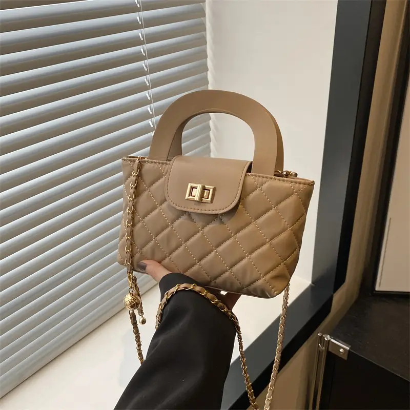 Pink Rhombic Chain Embroidery Shoulder Bag for Women - Image 5