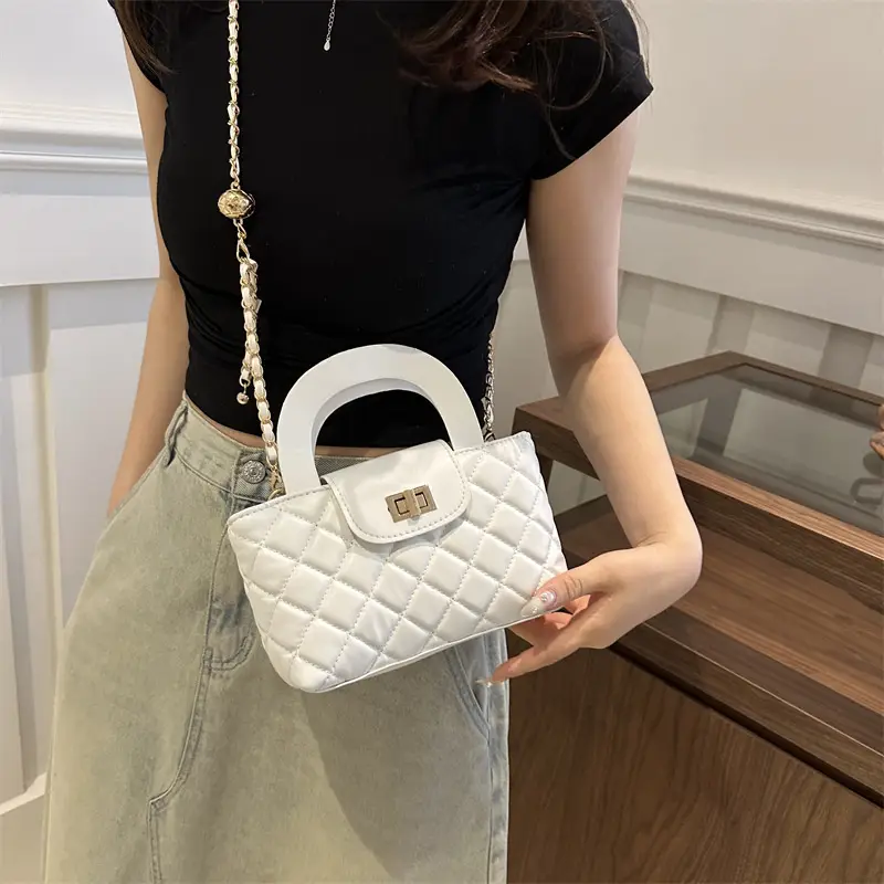 Pink Rhombic Chain Embroidery Shoulder Bag for Women - Image 6