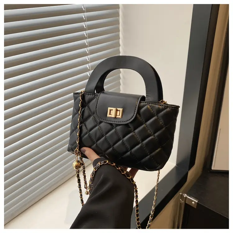 Pink Rhombic Chain Embroidery Shoulder Bag for Women — feature 19