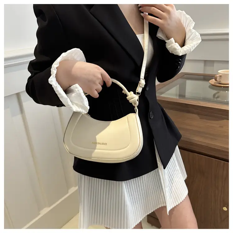 2024 New Style Saddle Bag Women Retro Shoulder Crossbody — feature 14