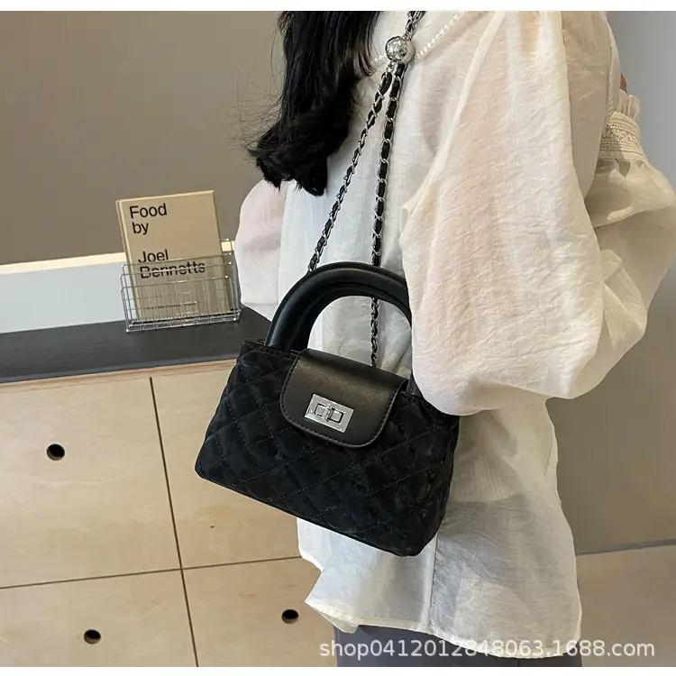 Women Rhomboid Chain Crossbody Bag Grey 2024 — feature 25