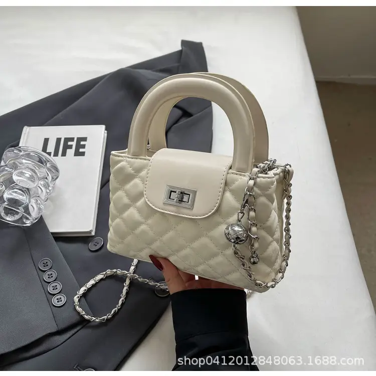 Women Rhomboid Chain Crossbody Bag Grey 2024 - Image 3