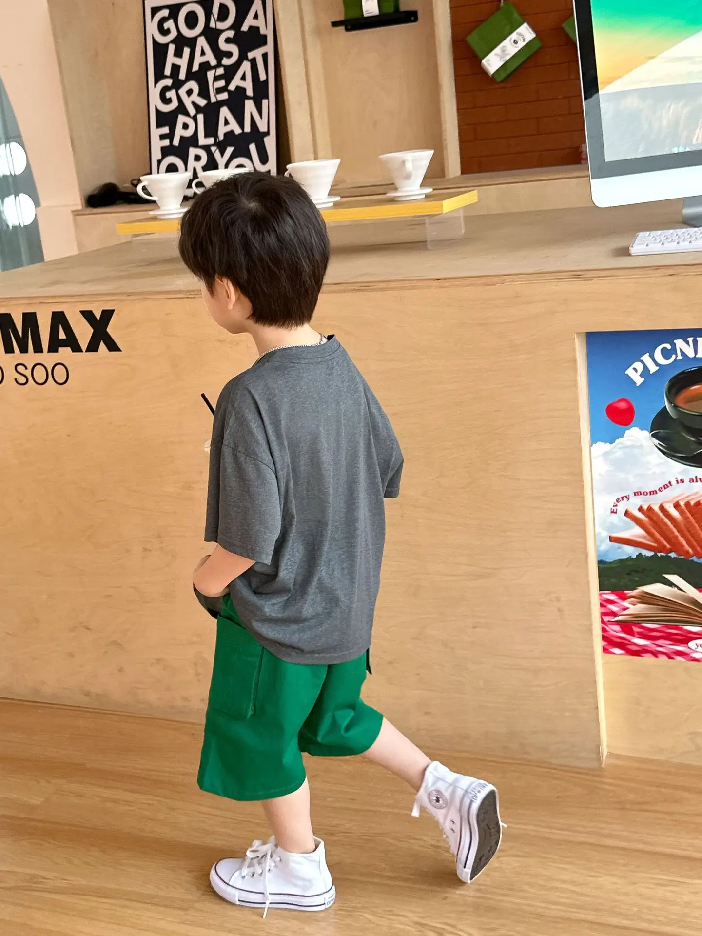 Boys Summer T-Shirt Green Gray Loose Kids 2025 — feature 16