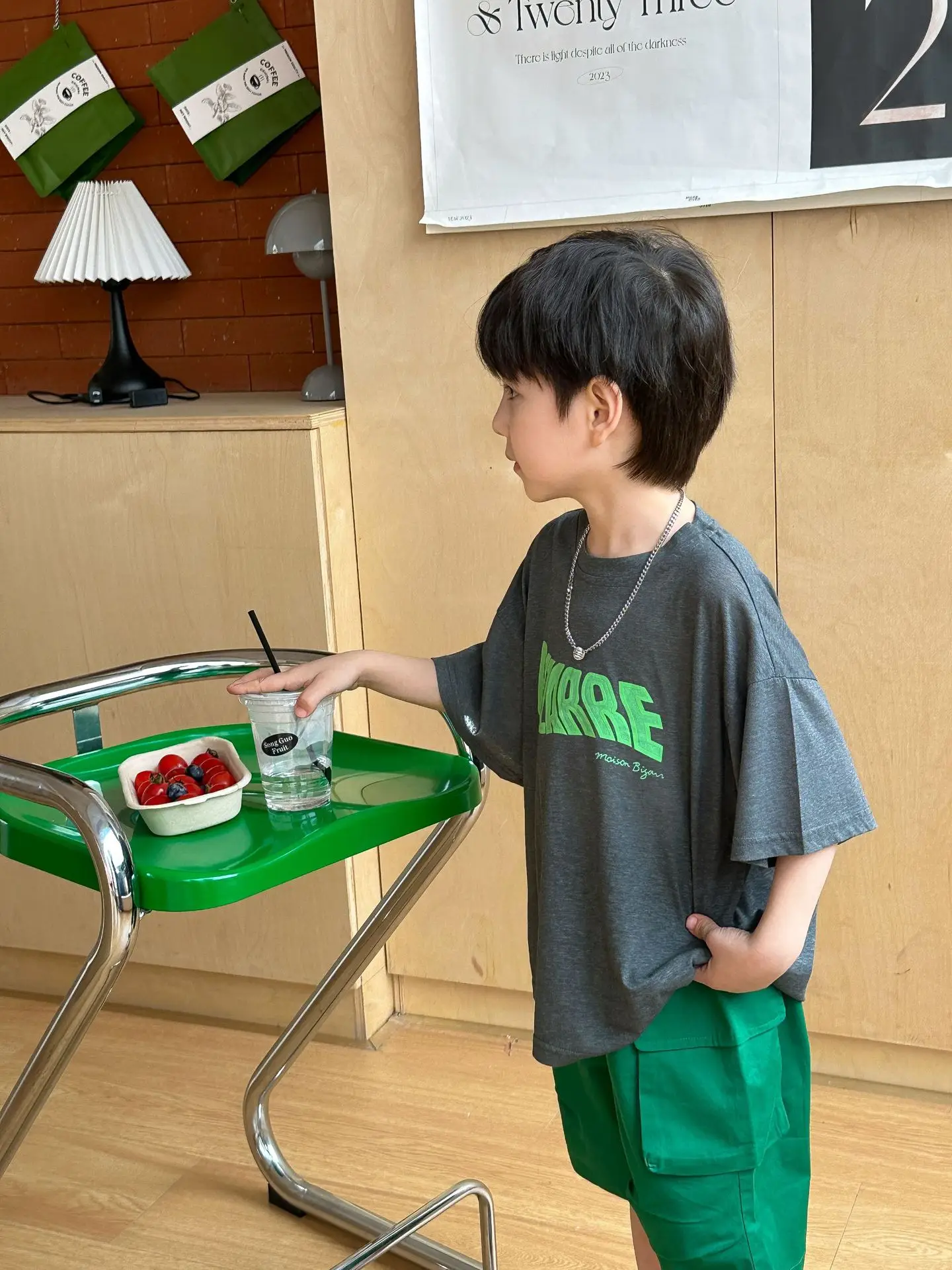 Boys Summer T-Shirt Green Gray Loose Kids 2025 — feature 9