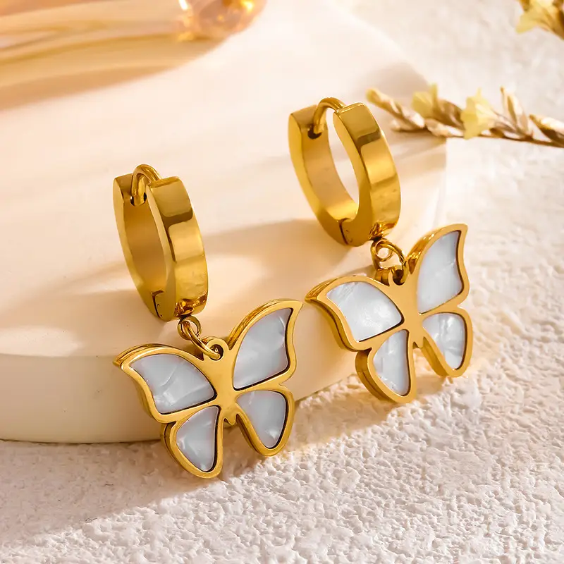 Gold Butterfly Blade Chain Necklace Set for Women - Image 3