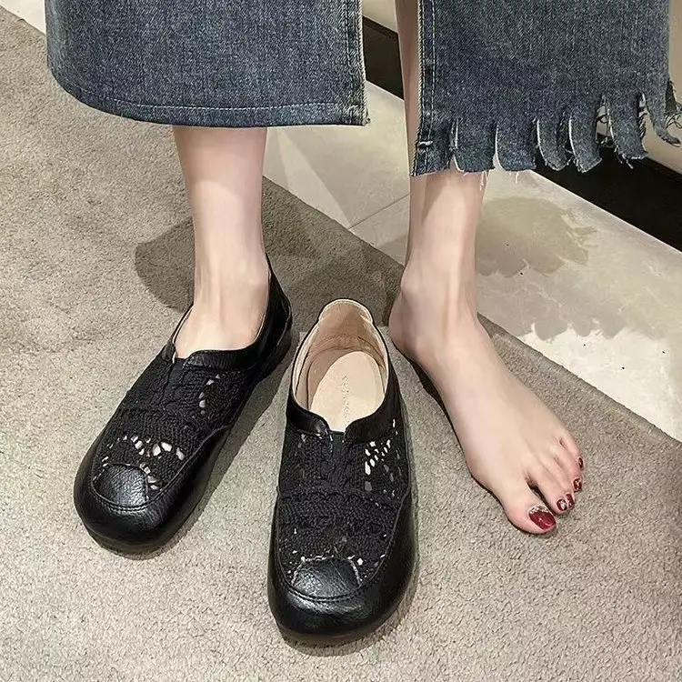 Old Beijing Cloth Shoes Women's 2024 New Summer Thin Breathable Mesh Surface Slip-on Hollow Small Chanel Style Fisherman Shoes - Image 6