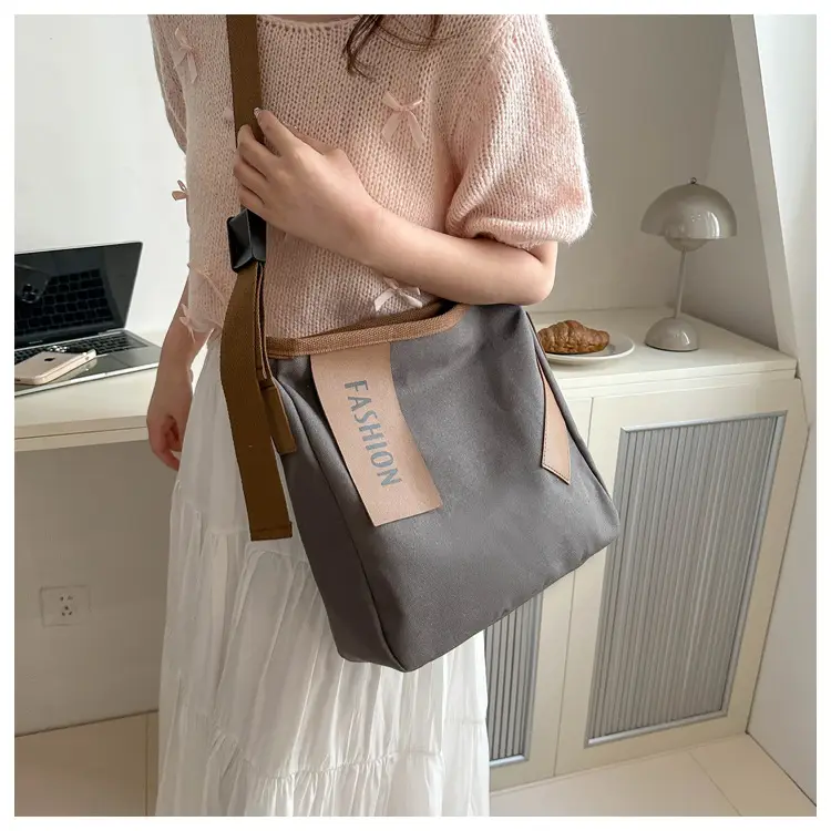 Women Canvas Shoulder Bag Black Brown Contrast 2024 — feature 14