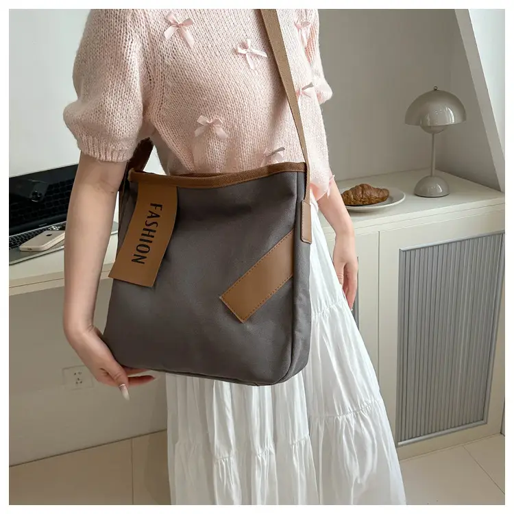 Women Canvas Shoulder Bag Black Brown Contrast 2024 — feature 15