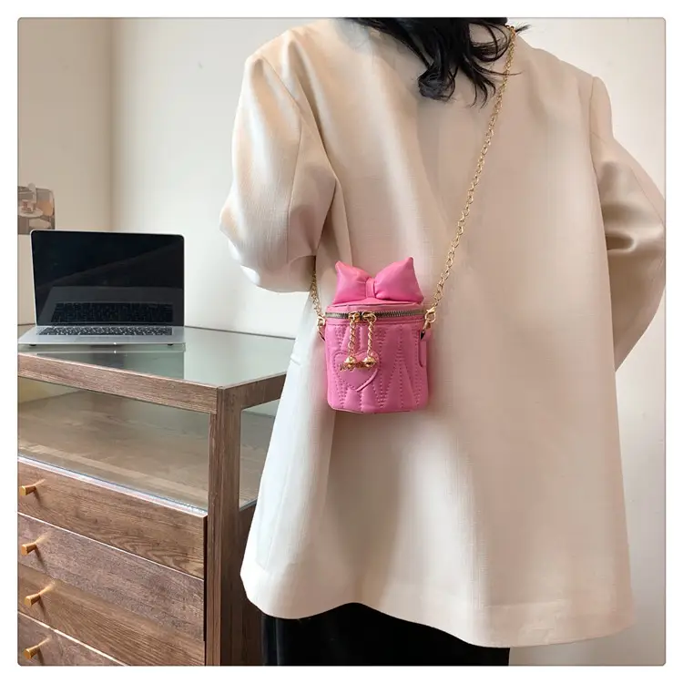Korean Bow Chain Crossbody Bag Women Black 2024 — feature 18