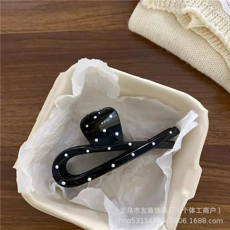 Large Black Shark Hair Clip for Women 12cm