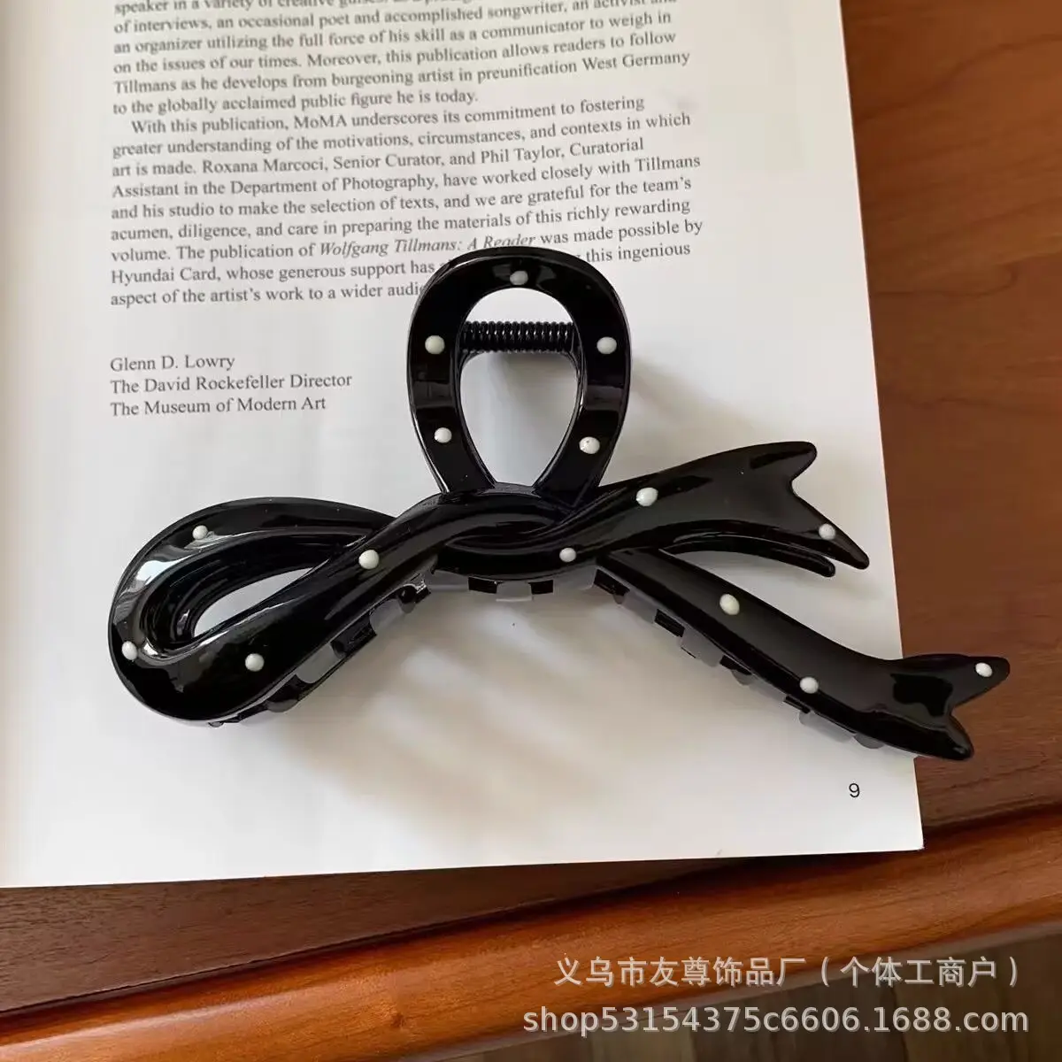 Large Black Shark Hair Clip for Women 12cm