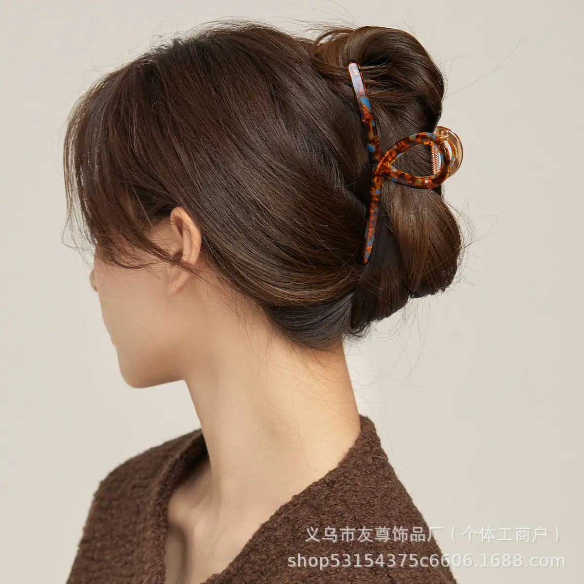 Large Black Shark Hair Clip for Women 12cm