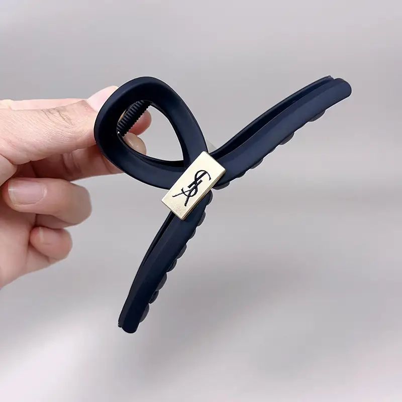 Large Black Shark Hair Clip for Women 12cm