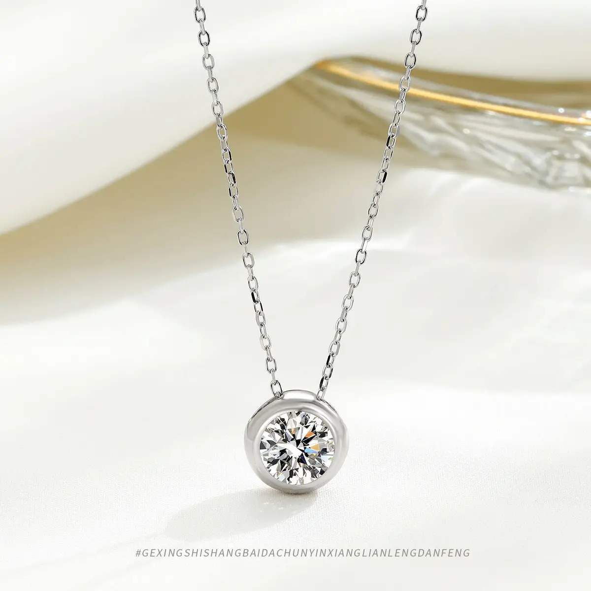 S925 Sterling Silver Heart Necklace for Women — feature 12