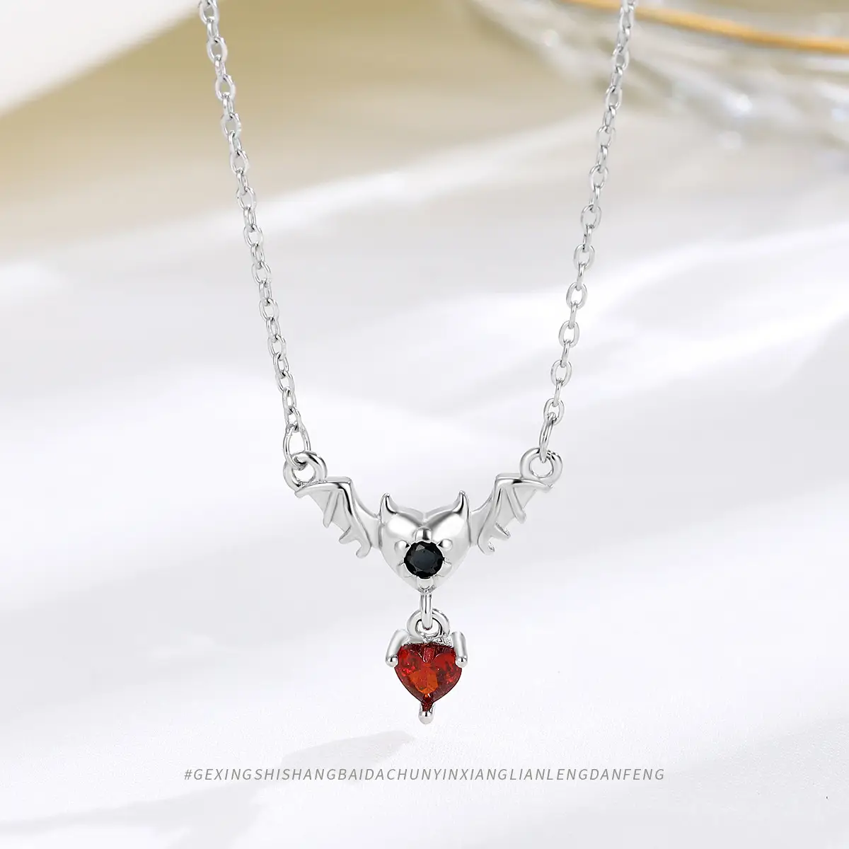 S925 Sterling Silver Heart Necklace for Women — feature 7