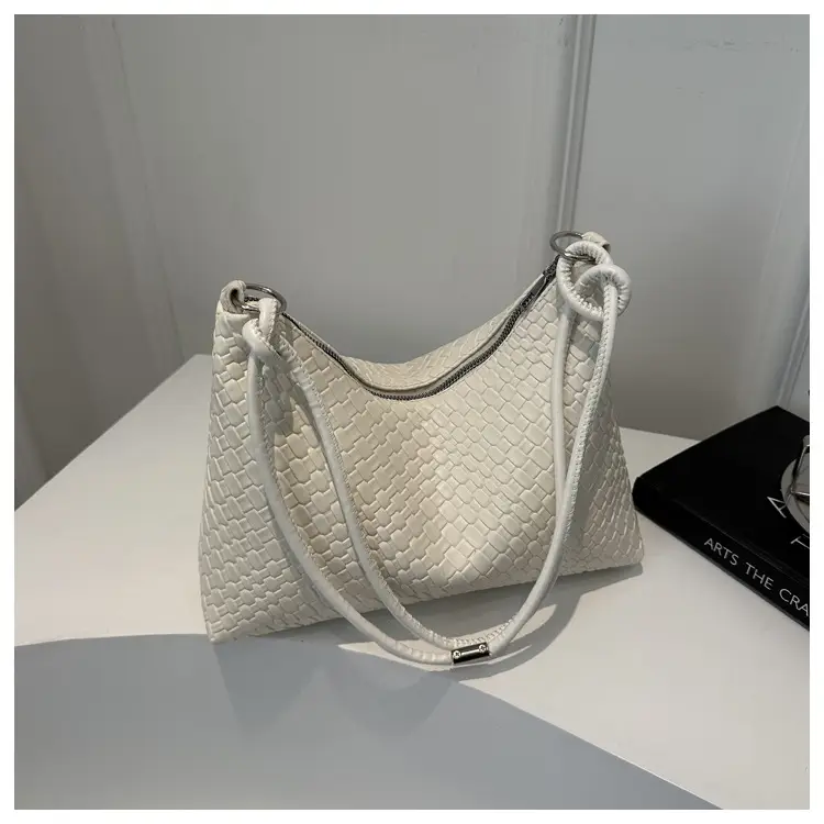 Korean Style Gold Embossed Shoulder Bag for Women — feature 22