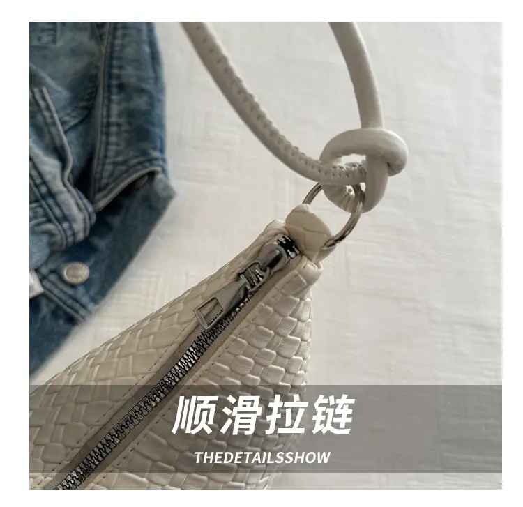 Korean Style Gold Embossed Shoulder Bag for Women — feature 5