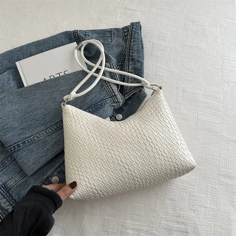 Korean Style Gold Embossed Shoulder Bag for Women - Image 2