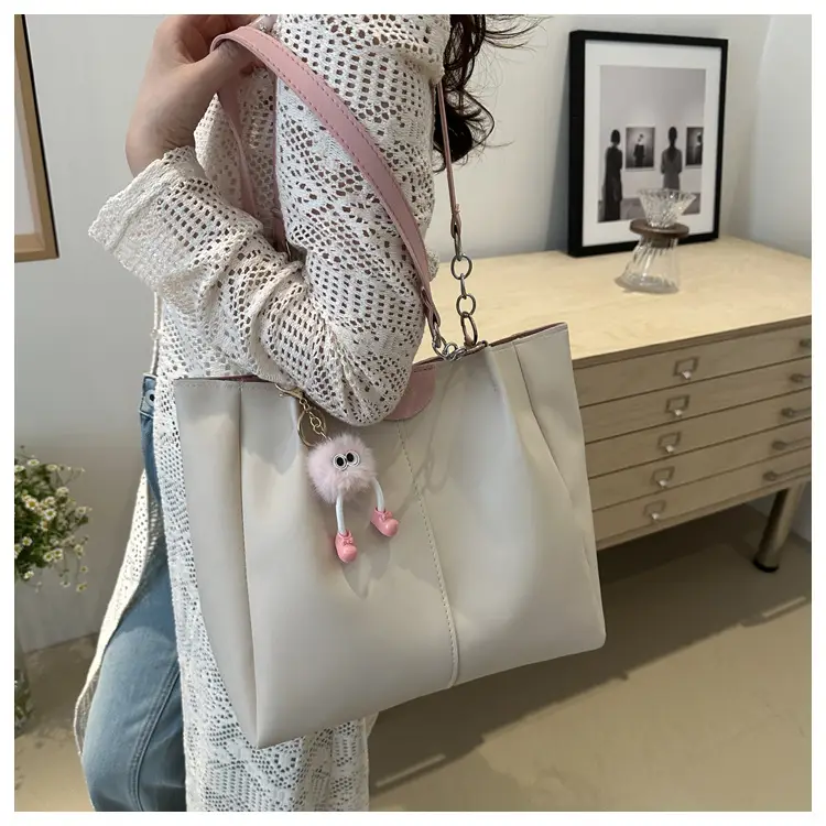 Women's Beige Shoulder Bag with Keychain & Wallet Set — feature 15