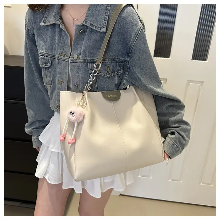Women's Beige Shoulder Bag with Keychain & Wallet Set — feature 17