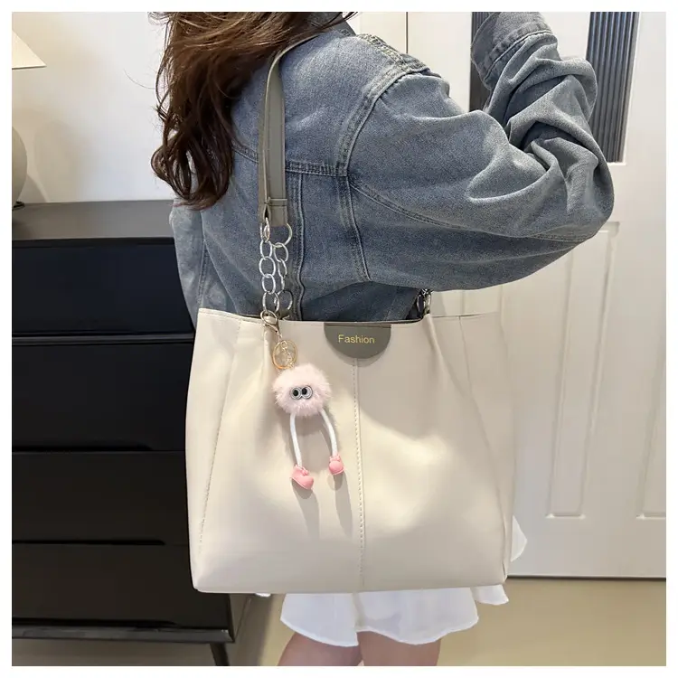 Women's Beige Shoulder Bag with Keychain & Wallet Set — feature 18