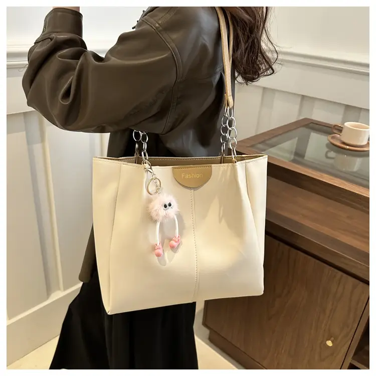 Women's Beige Shoulder Bag with Keychain & Wallet Set — feature 9